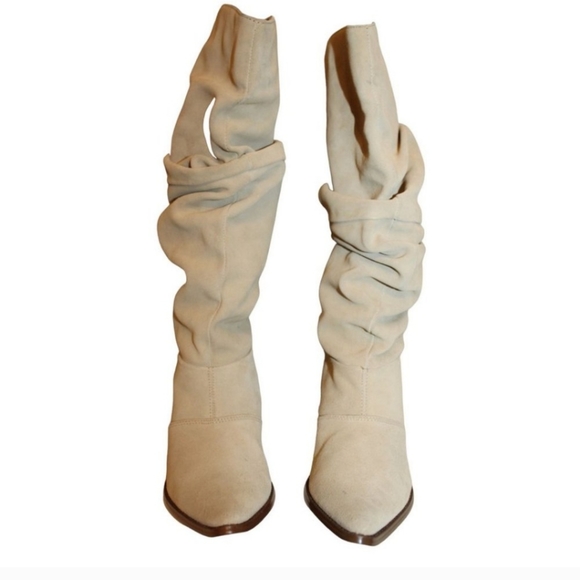 CHINESE LAUNDRY Womens Suede Pointed Toe Low Heel Slouch BOOTS Pull-On Sz 7.5M - Picture 3 of 16